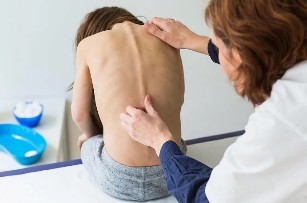 La osteocondrosis de la espalda