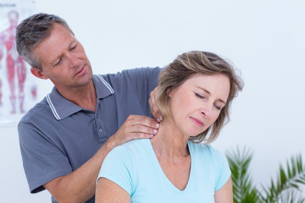 ejercicios y masaje de cuello para la osteocondrosis
